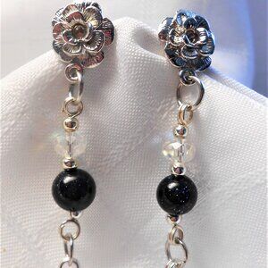 No 442 Handmade earrings with flowers, polished stones and glass cristals